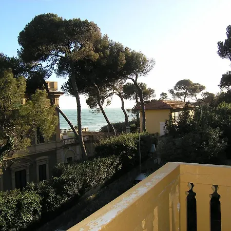 Violetta * Castiglioncello